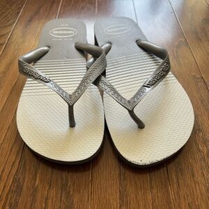 Men’s Havaianas sandals